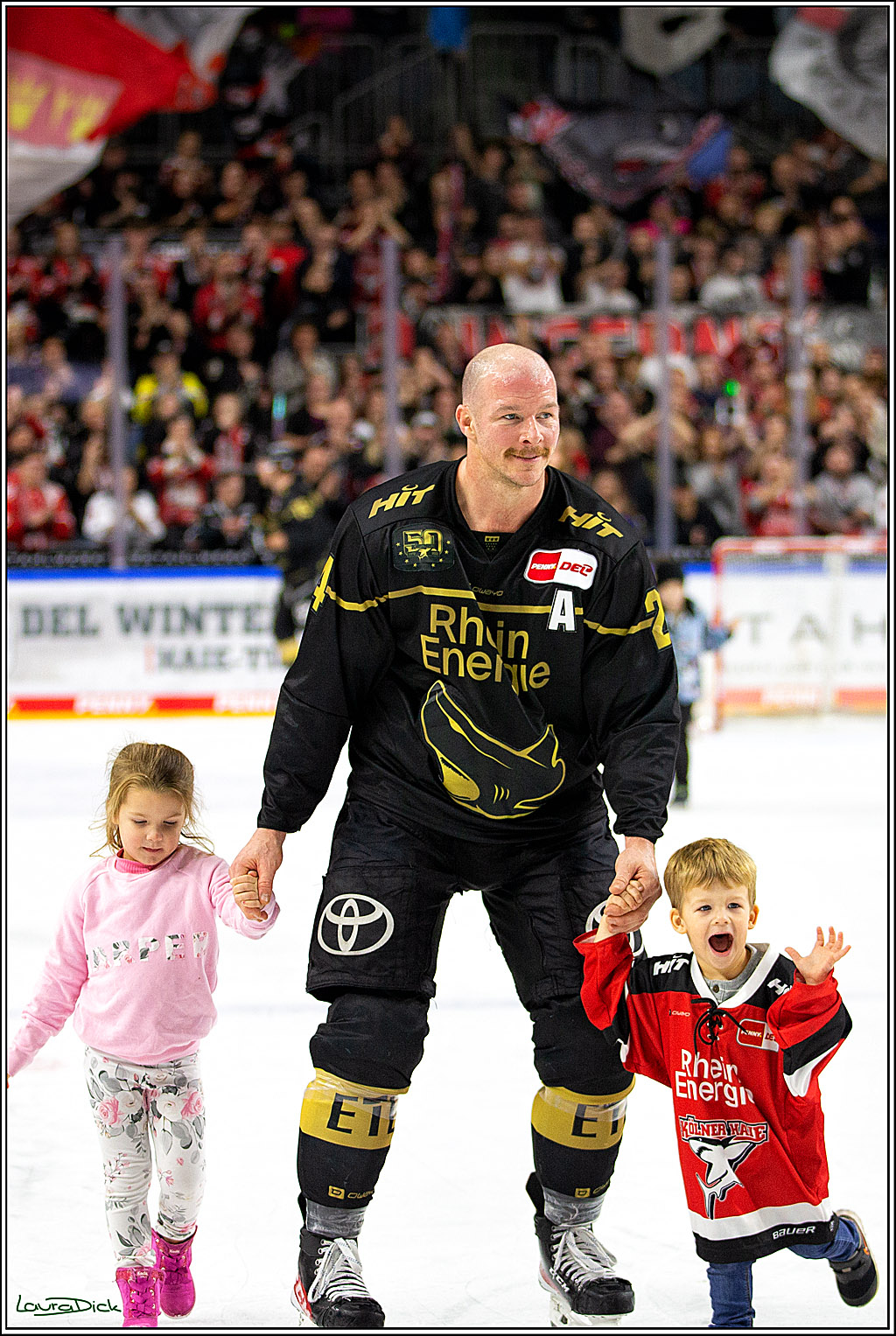 PENNY DEL; Koelner Haie- Iserlohn Roosters; Koeln, 27.11.2022